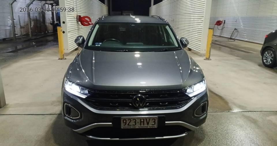 Volkswagen T-roc image 1