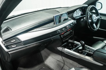 https://dvg-vehicle-assets.s3.amazonaws.com/1203378/74kzbpbz2pvmp3ekv21kgxcs3.jpg