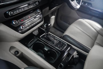 https://dvg-vehicle-assets.s3.amazonaws.com/1203382/42xhl0k69p98zr487edmzeyiy.jpg