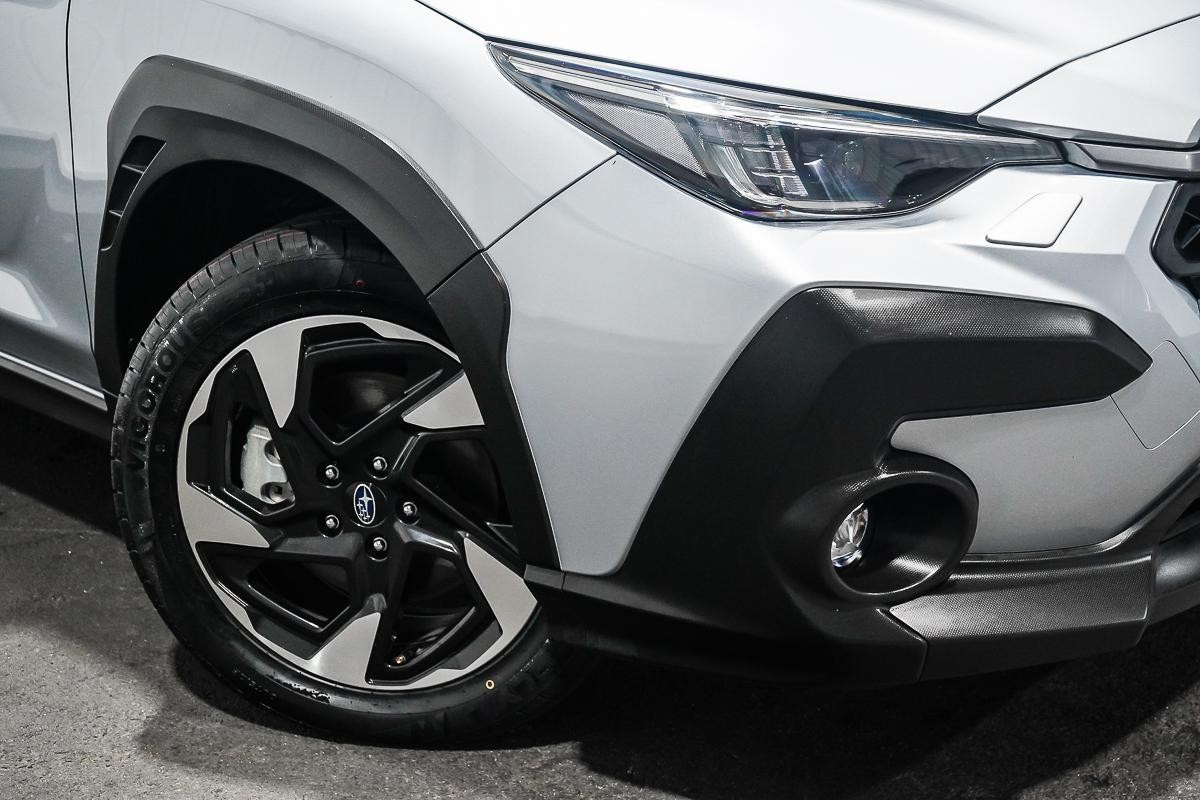 Subaru Crosstrek image 2