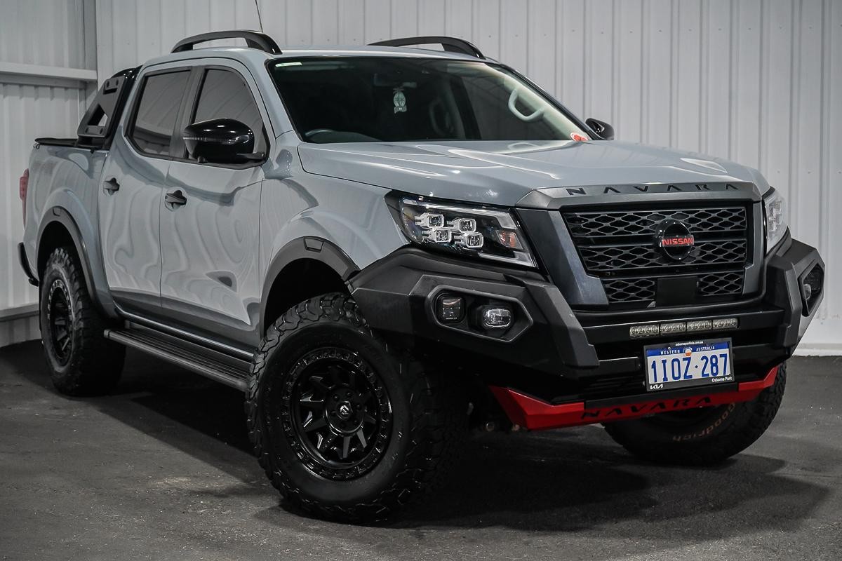 Nissan Navara image 1