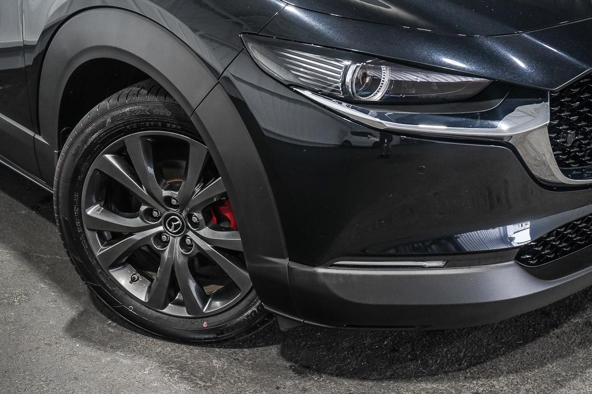 Mazda Cx-30 image 2