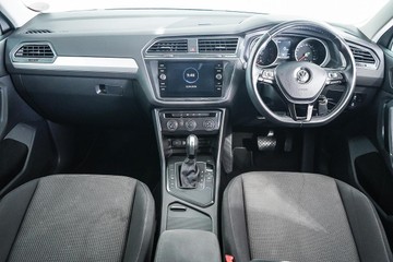 https://dvg-vehicle-assets.s3.amazonaws.com/1203405/5n42rmn6png01dzi3lqw1r3vj.jpg