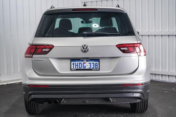 https://dvg-vehicle-assets.s3.amazonaws.com/1203405/7n3b26w659vd8qnf6ll24k6sd.jpg