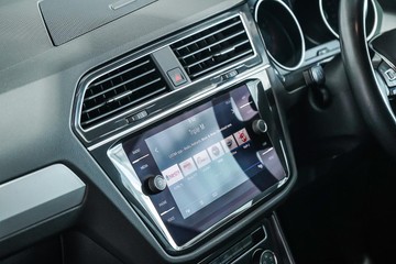https://dvg-vehicle-assets.s3.amazonaws.com/1203405/8rwebj3u0y97nx38tr125ixvm.jpg