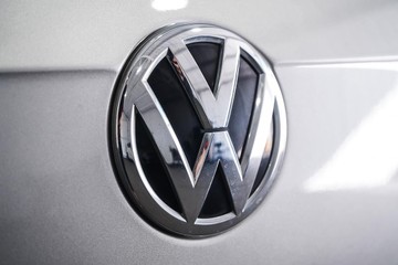 https://dvg-vehicle-assets.s3.amazonaws.com/1203405/atu415ze02k3440jn8yjchrub.jpg