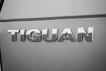 https://dvg-vehicle-assets.s3.amazonaws.com/1203405/dyafy9bwbi3px0nupdl25do4x.jpg