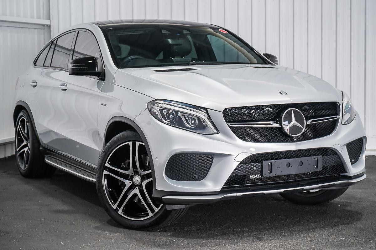 Mercedes Benz Gle-class image 1