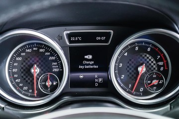 https://dvg-vehicle-assets.s3.amazonaws.com/1203422/9a5995782xhjla9pdd53o8qqi.jpg