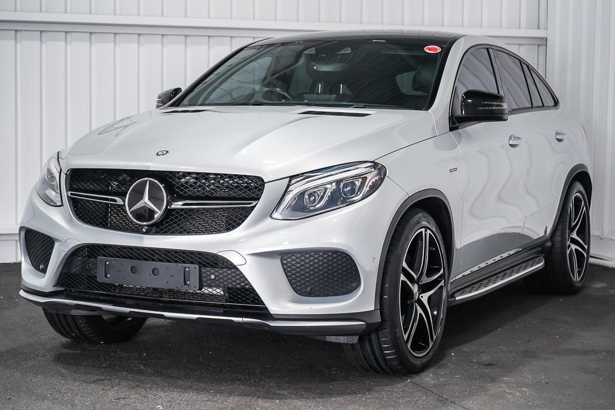 Mercedes Benz Gle-class image 4