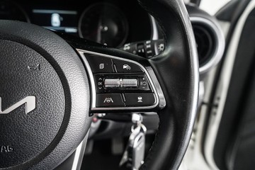 https://dvg-vehicle-assets.s3.amazonaws.com/1203431/90d34t9yhrhpv72n6dnkd1weh.jpg