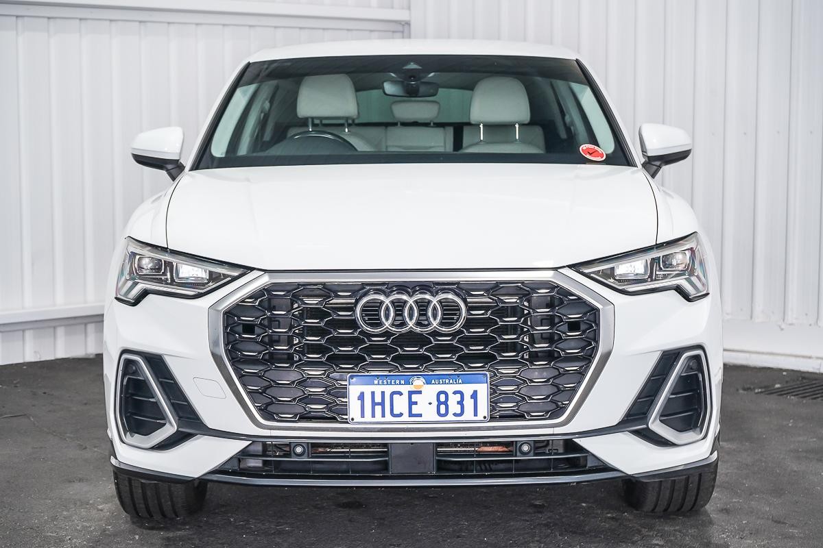 Audi Q3 image 3