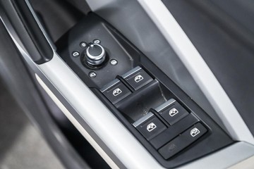 https://dvg-vehicle-assets.s3.amazonaws.com/1203437/b2fyiwkodbgwwo319b1oiyrcw.jpg