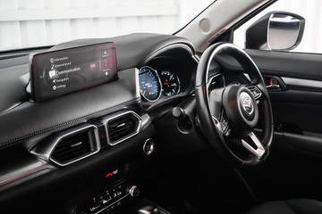 https://dvg-vehicle-assets.s3.amazonaws.com/1203446/4lv31igbn0unmgrgbuk3ye7ic.jpg