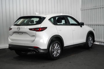 https://dvg-vehicle-assets.s3.amazonaws.com/1203446/8um3hjapkzyd2ze8bt8rzij0x.jpg
