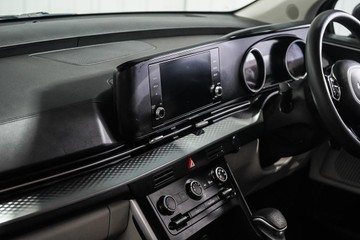 https://dvg-vehicle-assets.s3.amazonaws.com/1203449/9vxss8cgqmg57pjfh85wvsztm.jpg