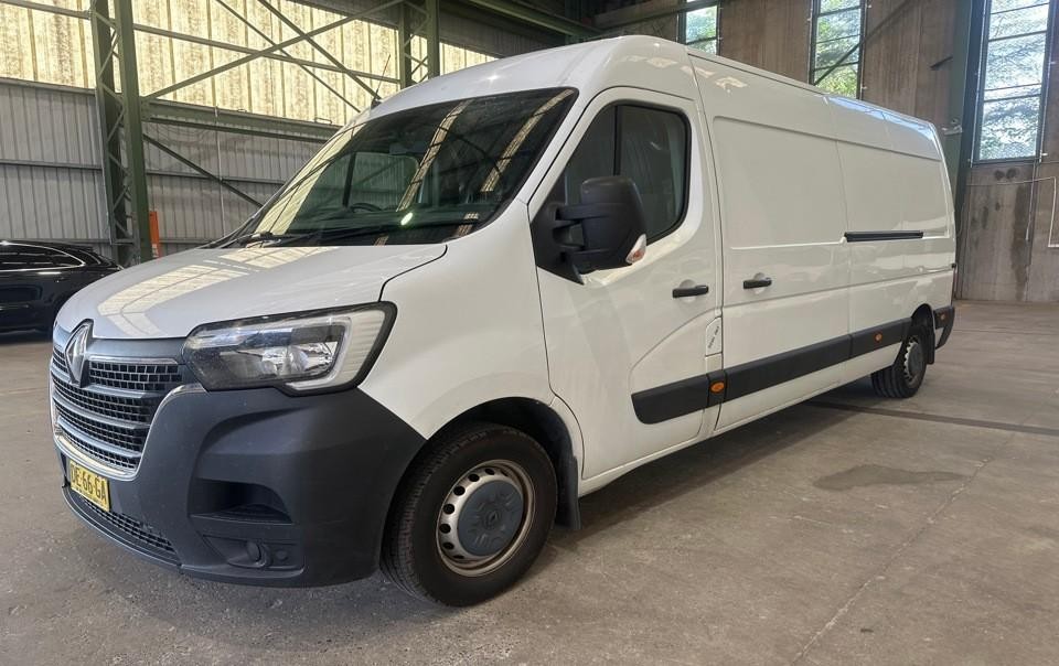 Renault Master image 3