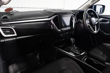 https://dvg-vehicle-assets.s3.amazonaws.com/1203462/2n3i38m0y73jagqk9m16q2q7p.jpg