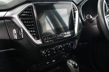 https://dvg-vehicle-assets.s3.amazonaws.com/1203462/86w1yd86ixdb9ru3xsjzvn2ho.jpg