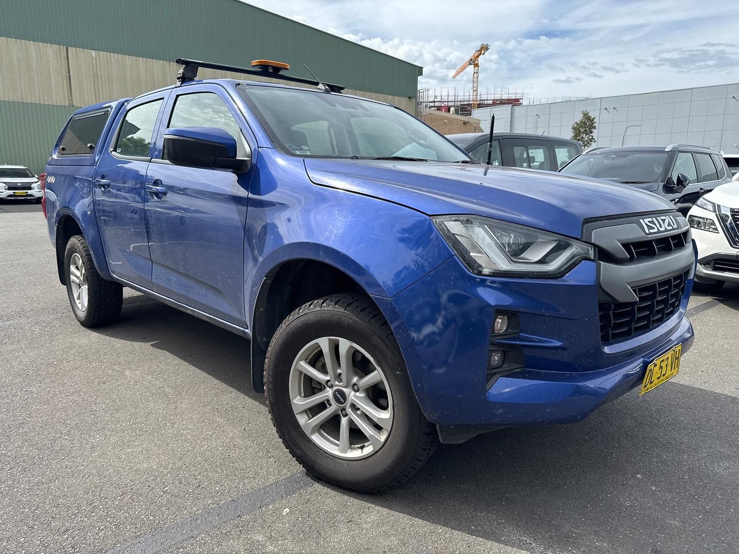 Isuzu D-max image 1