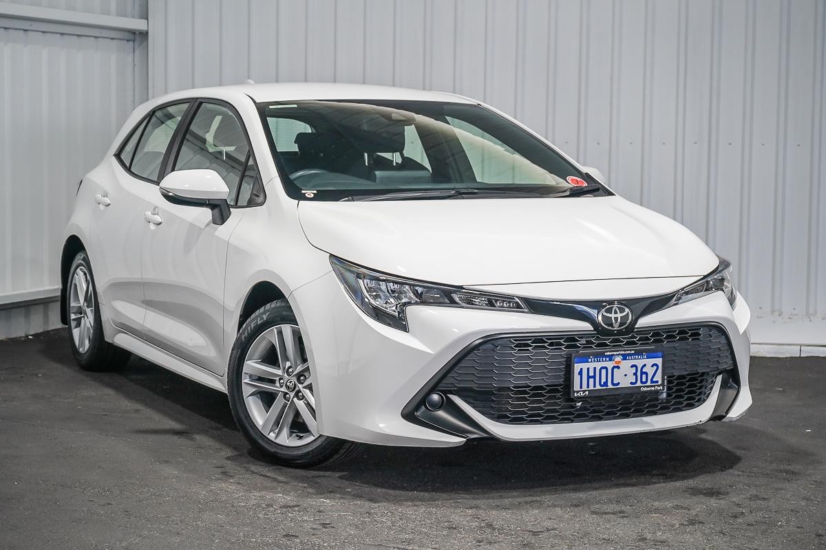 Toyota Corolla image 1