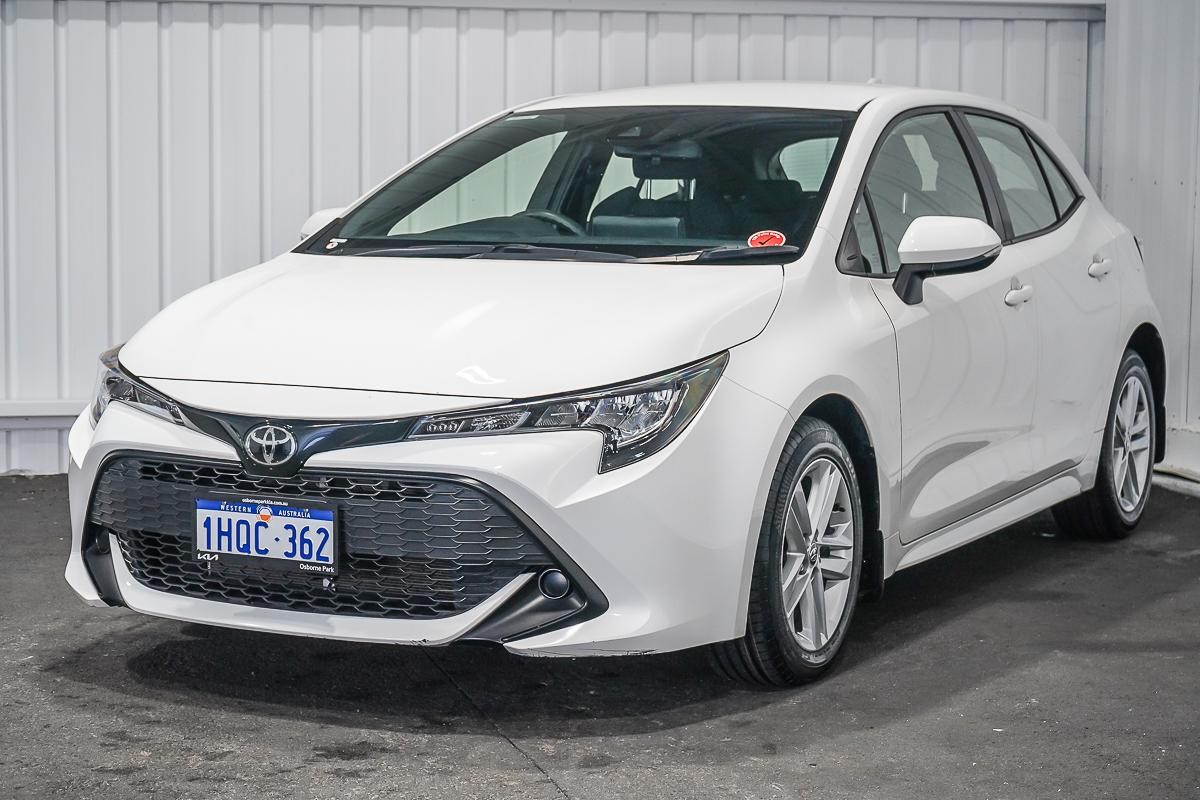 Toyota Corolla image 3