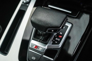 https://dvg-vehicle-assets.s3.amazonaws.com/1203471/airbrbdknryt6xofoafpx9liu.jpg