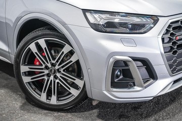 https://dvg-vehicle-assets.s3.amazonaws.com/1203471/evslf5o1uc5c85n54takxdeb1.jpg