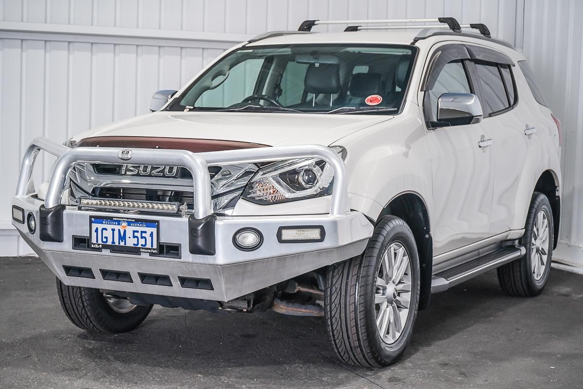 Isuzu Mu-x image 4