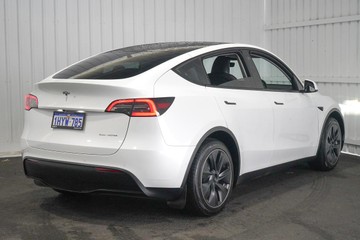 https://dvg-vehicle-assets.s3.amazonaws.com/1203497/9lw2o1uakkud1i8r60bsbijat.jpg