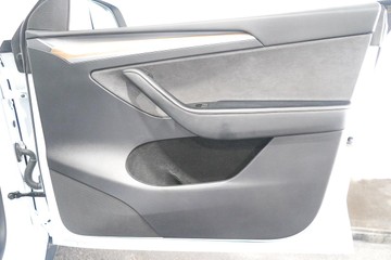 https://dvg-vehicle-assets.s3.amazonaws.com/1203497/a4ueem0ms0a40wffuv3ib7jp1.jpg