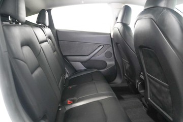 https://dvg-vehicle-assets.s3.amazonaws.com/1203497/anlmqhyeuuf9p91lpjfdwi2cl.jpg