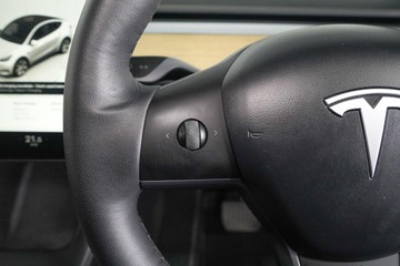 https://dvg-vehicle-assets.s3.amazonaws.com/1203497/etsu9epiikqwzn1jvbkujvwbu.jpg