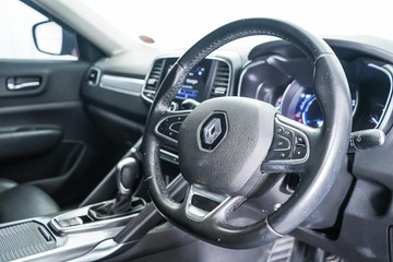 https://dvg-vehicle-assets.s3.amazonaws.com/1203498/3xk062yf7ik3mzu77bbc6lz5n.jpg
