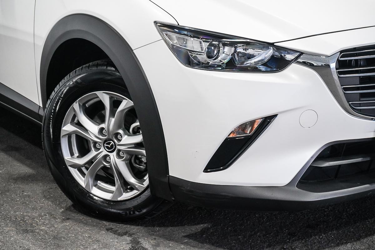 Mazda Cx-3 image 2