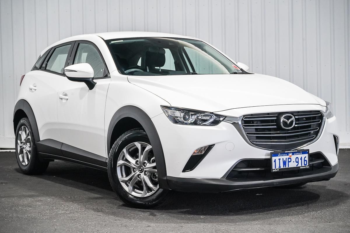 Mazda Cx-3 image 1