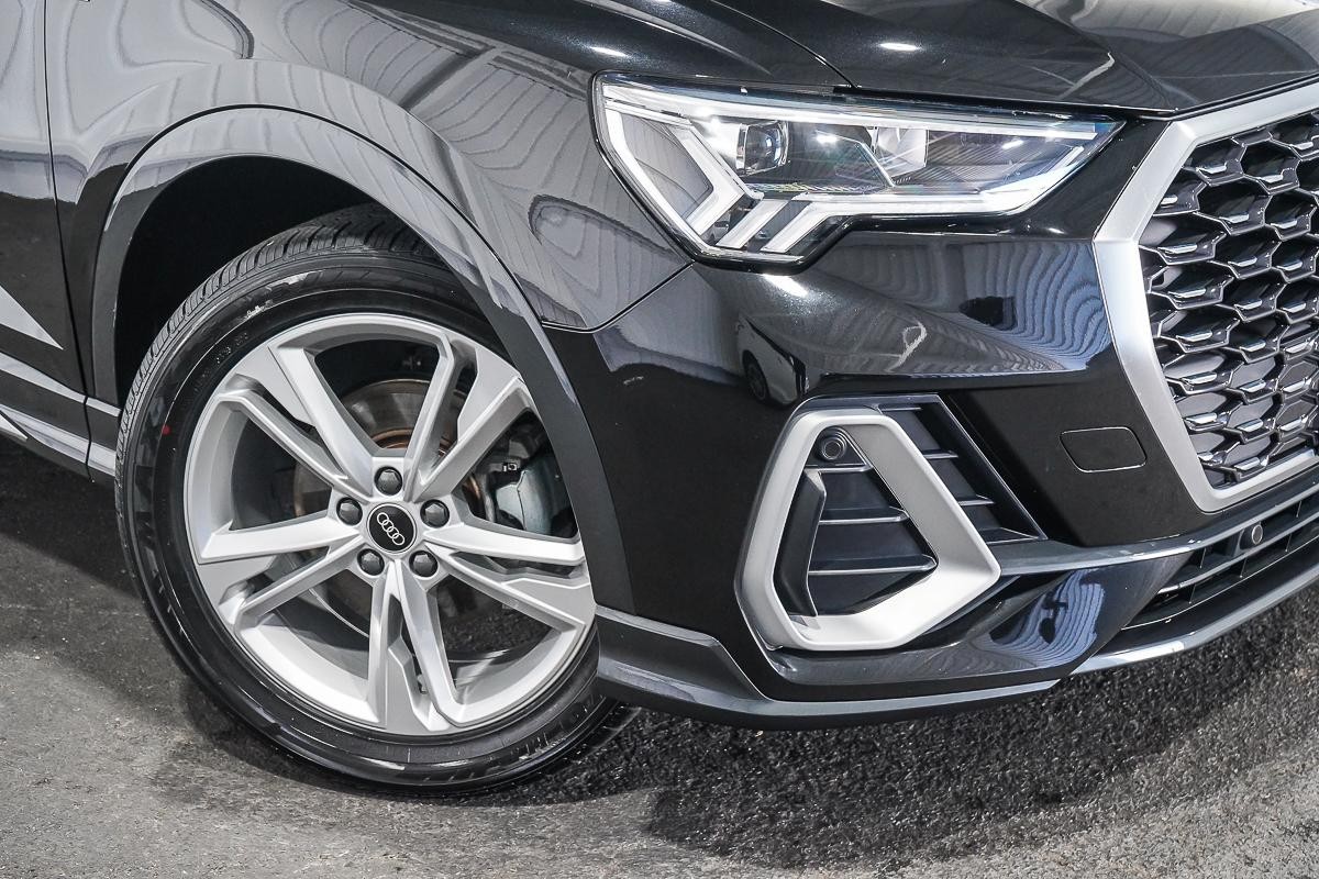 Audi Q3 image 2