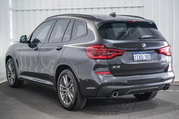 https://dvg-vehicle-assets.s3.amazonaws.com/1203517/edkczxshq8irik1o0m7yxgzl.jpg