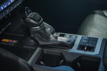 https://dvg-vehicle-assets.s3.amazonaws.com/1203521/666vd8qm54c2o9cpmawvkgcv1.jpg