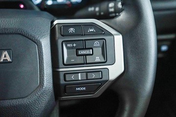 https://dvg-vehicle-assets.s3.amazonaws.com/1203521/8qg9b63vsb8k30bc8sa1fo14p.jpg