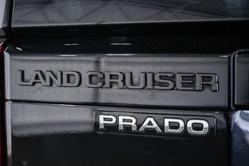 https://dvg-vehicle-assets.s3.amazonaws.com/1203521/b74rgm053l65m80l51aatigx0.jpg