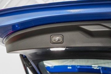 https://dvg-vehicle-assets.s3.amazonaws.com/1203529/8ttycmiyi4wipt1enqk7t8ta5.jpg