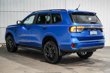 https://dvg-vehicle-assets.s3.amazonaws.com/1203529/c7wr0yd8zgnmrasw5fb0j051v.jpg