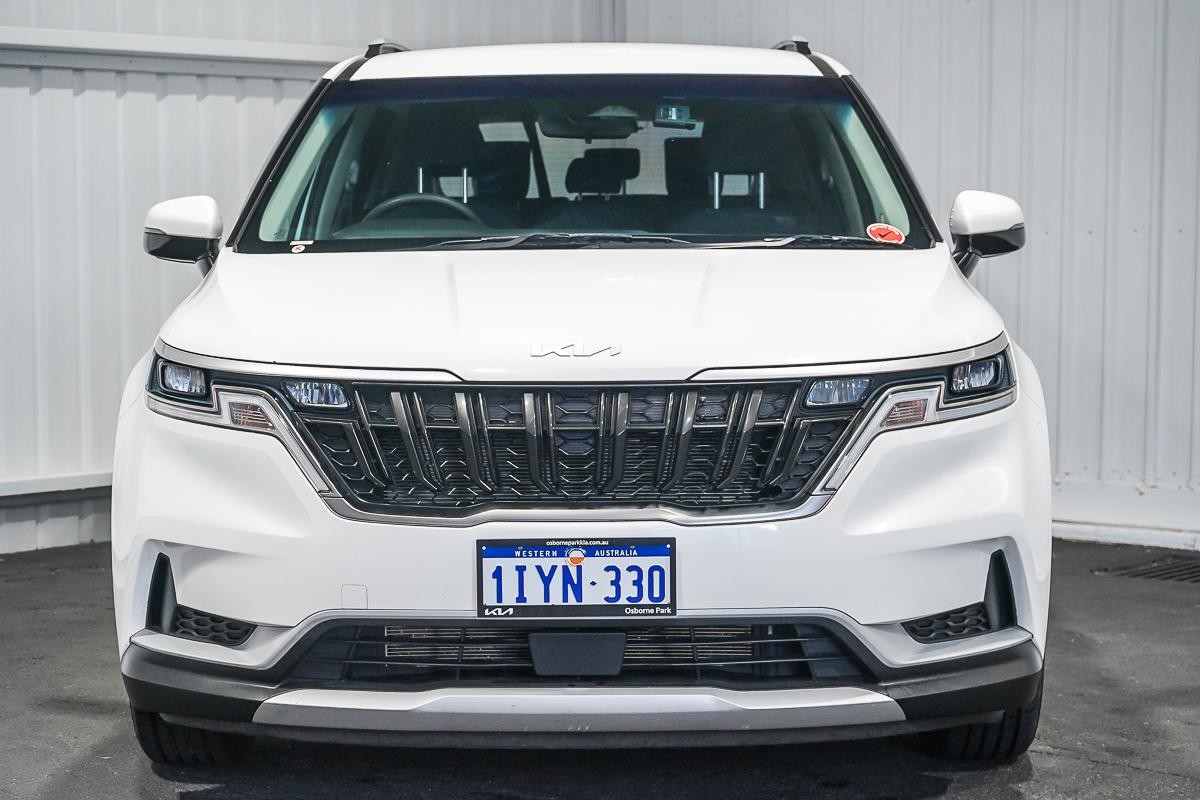 Kia Carnival image 3