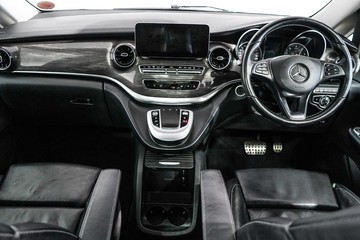 https://dvg-vehicle-assets.s3.amazonaws.com/1203547/5r1ej9anojy6gc5659hz7l1iw.jpg