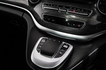https://dvg-vehicle-assets.s3.amazonaws.com/1203547/8slqosfndumujcvg7nspmd8gt.jpg