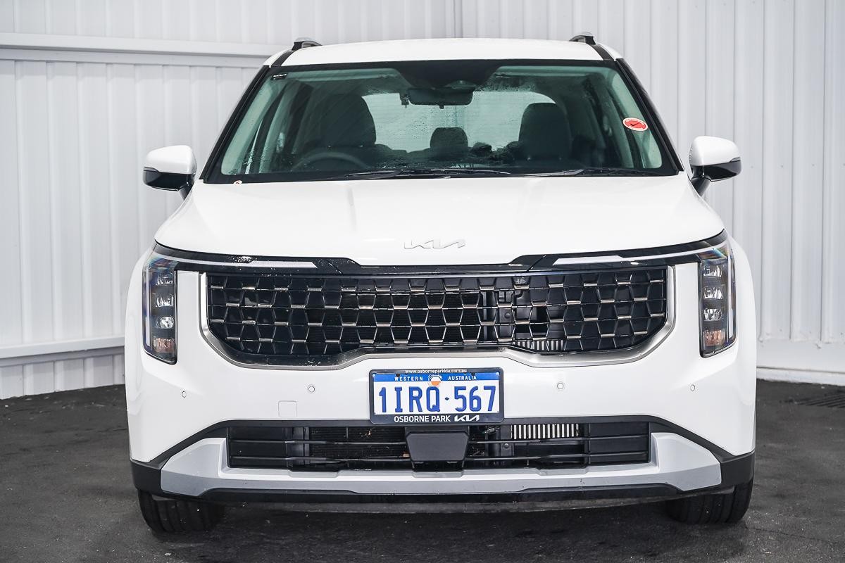 Kia Carnival image 3