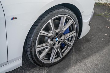 https://dvg-vehicle-assets.s3.amazonaws.com/1203561/6nel42by6b5eqmqwgr33amqty.jpg