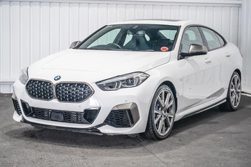 https://dvg-vehicle-assets.s3.amazonaws.com/1203561/ezbxxyhkbe5j450nin3cnz7av.jpg
