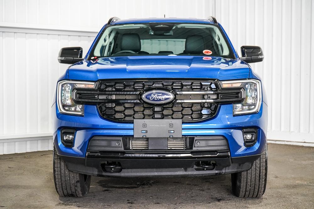 Ford Everest image 3